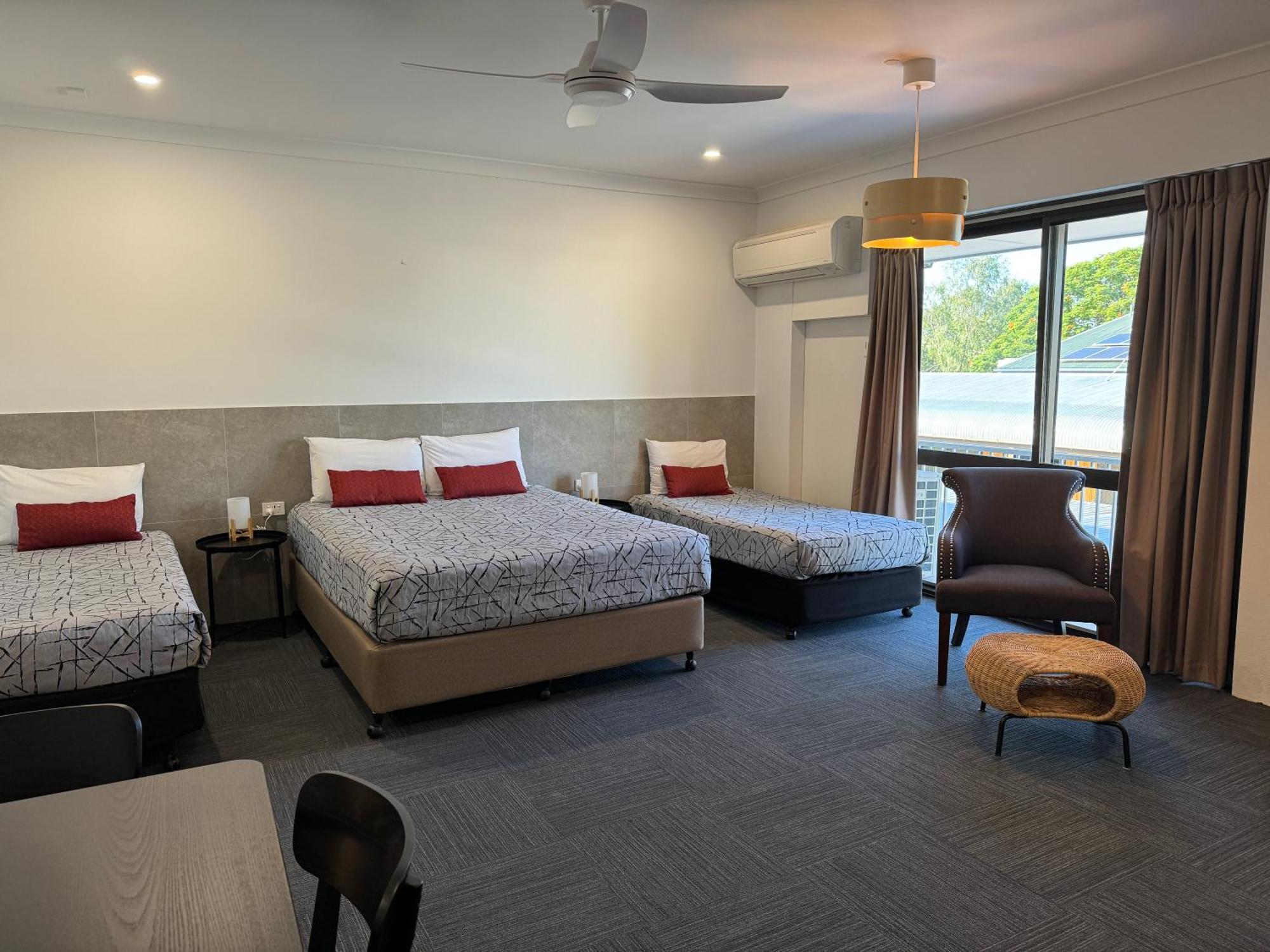Longreach Motor Inn Екстер'єр фото