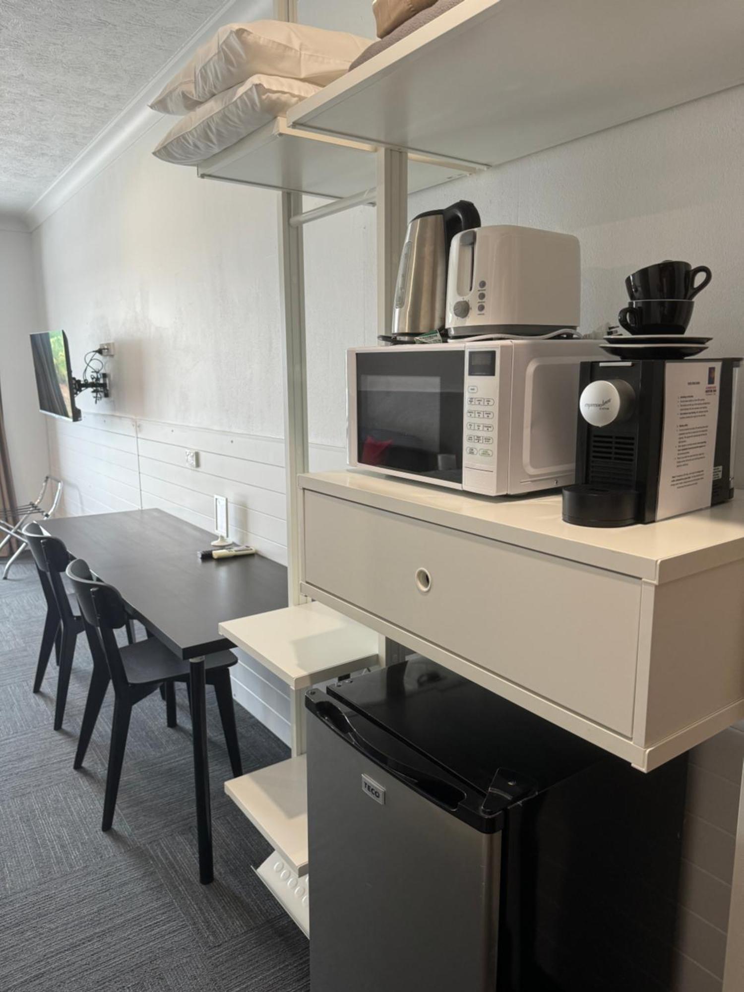 Longreach Motor Inn Екстер'єр фото