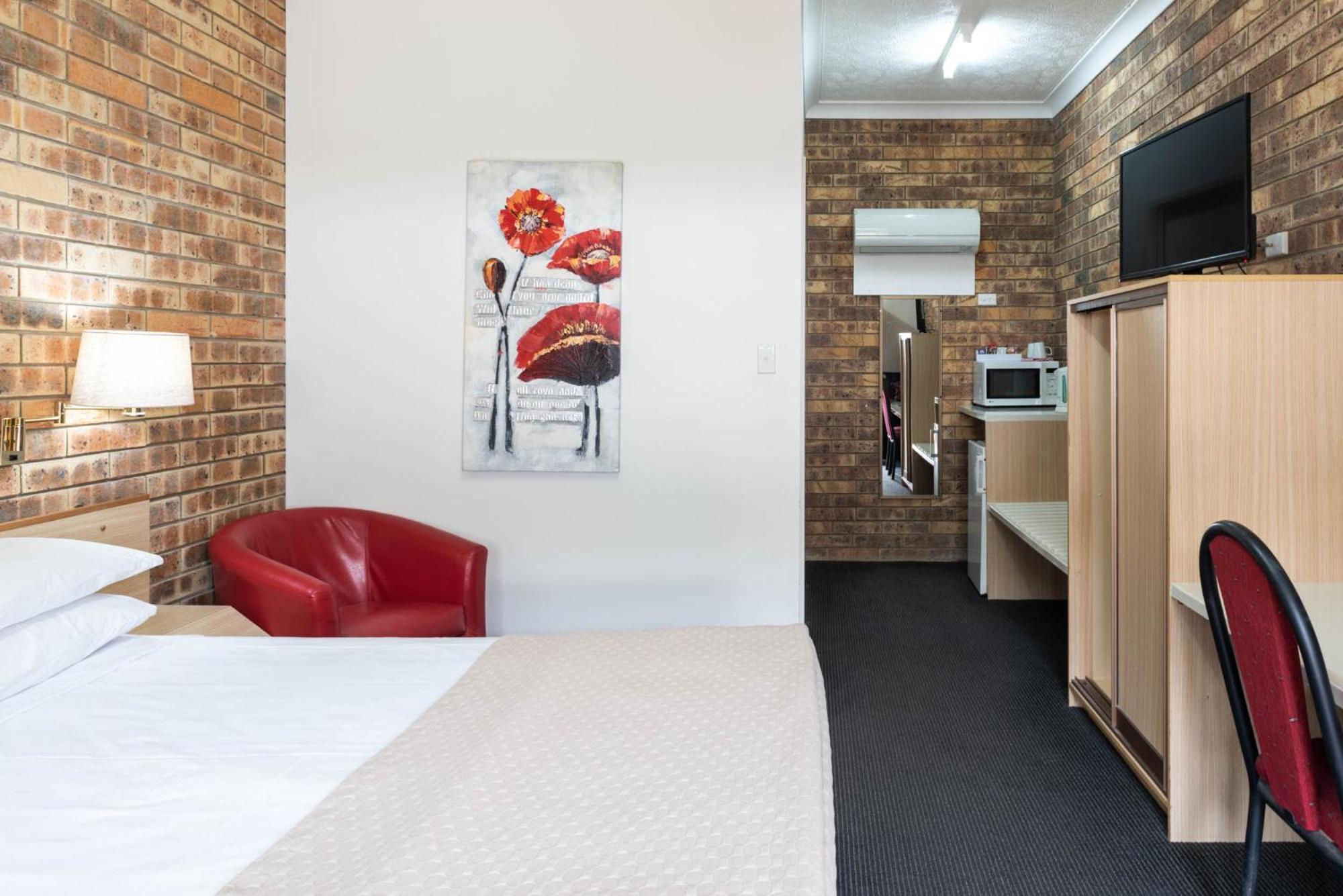 Longreach Motor Inn Екстер'єр фото