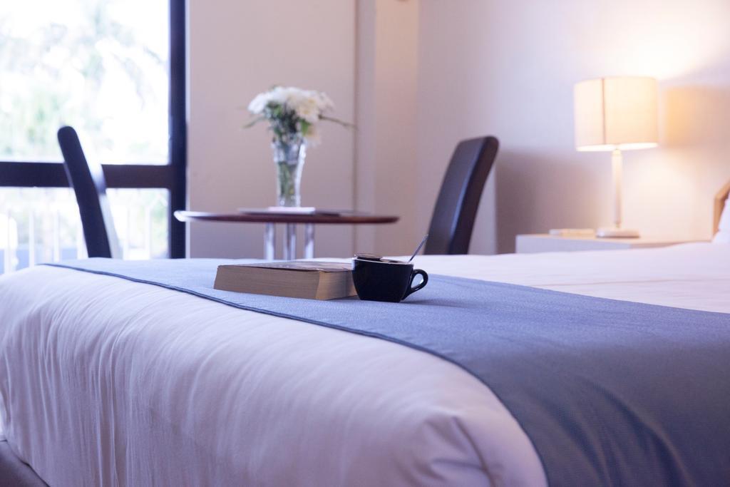 Longreach Motor Inn Екстер'єр фото